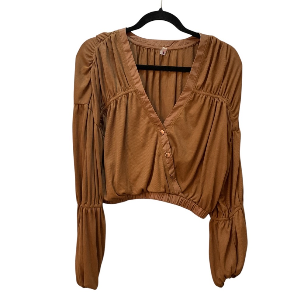 Free People Movement Long Sleeve Crop Top Size M NWOT